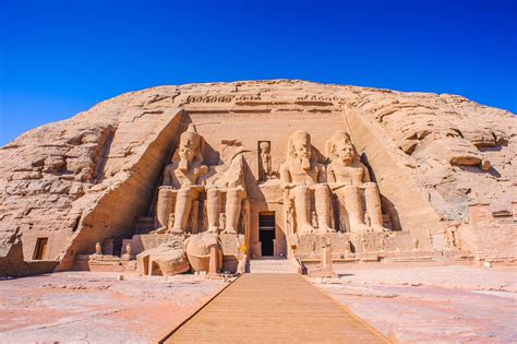 Der Abu Simbel Tempel: Eine Zeitreise ins alte Ägypten!