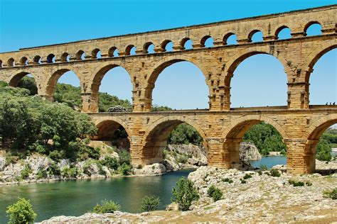  Der Pont du Gard: Ein römisches Meisterwerk im Herzen des Languedoc